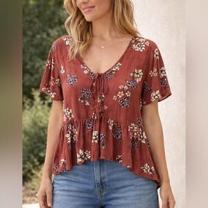 Women's Rust Floral Tie-Front Peplum Top